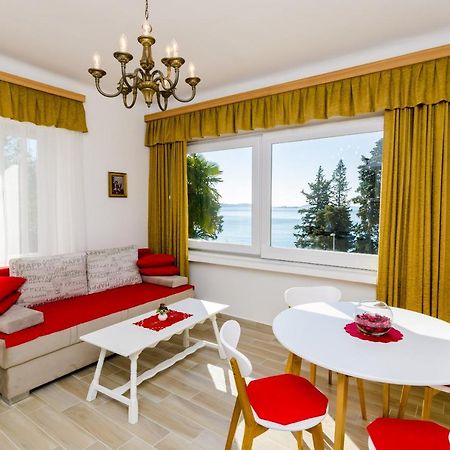 Guest House Villa Nina Mlini Extérieur photo